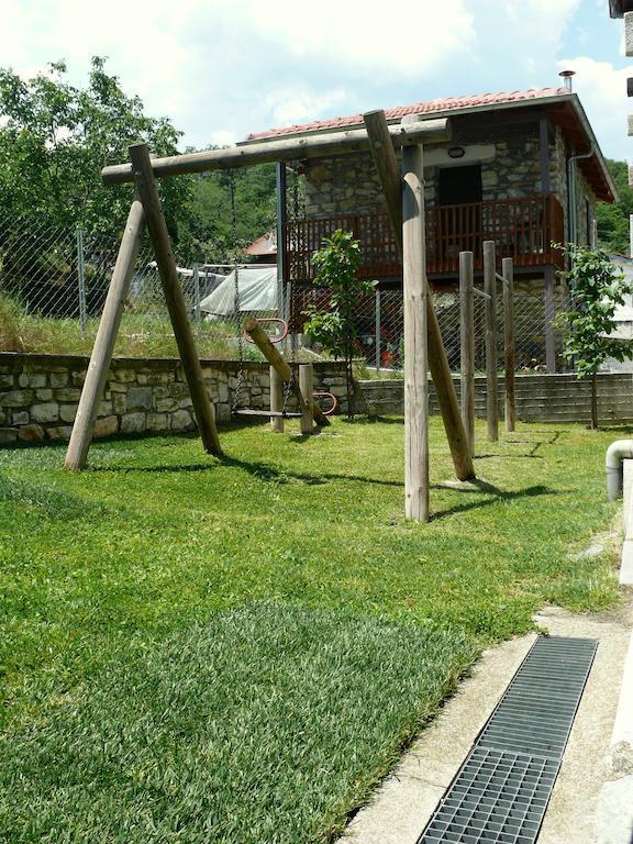 Livadherón Petrini Goniaアパートホテル エクステリア 写真