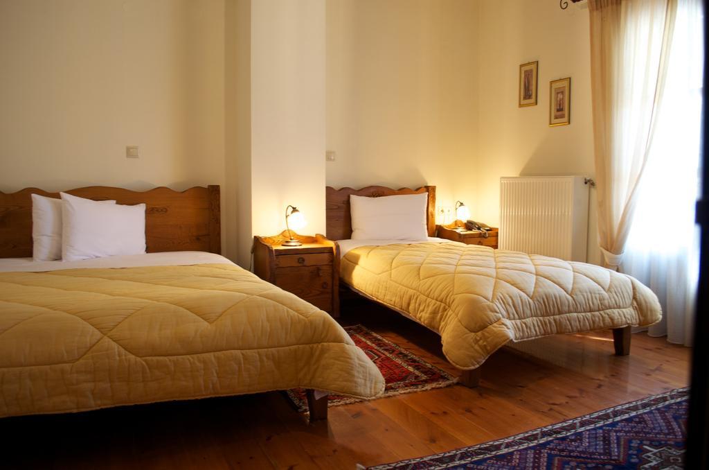 Livadherón Petrini Goniaアパートホテル 部屋 写真